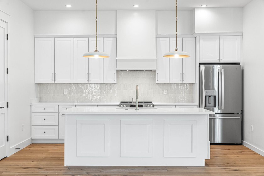 Newly built in Santa Rosa Beach, 35 K Street delivers quality - photo 9