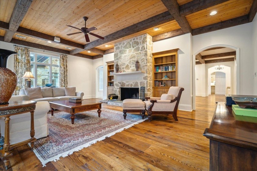 Once-in-a-generation Germantown estate behind a private gated - photo 11