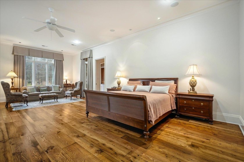 Once-in-a-generation Germantown estate behind a private gated - photo 12