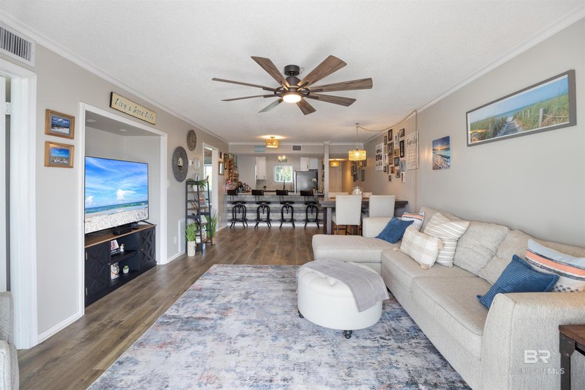 Incredible price for a fully updated coastal retreat! Unit 122 - photo 15