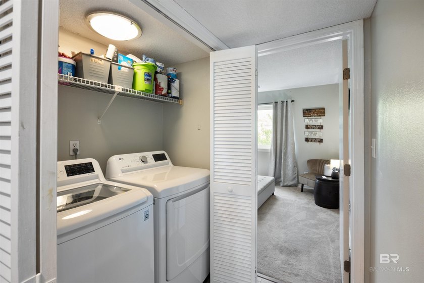 Incredible price for a fully updated coastal retreat! Unit 122 - photo 22