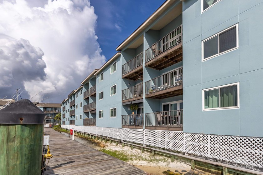 Incredible price for a fully updated coastal retreat! Unit 122 - photo 36
