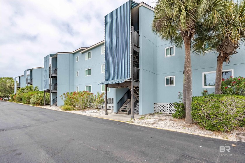 Incredible price for a fully updated coastal retreat! Unit 122 - photo 37