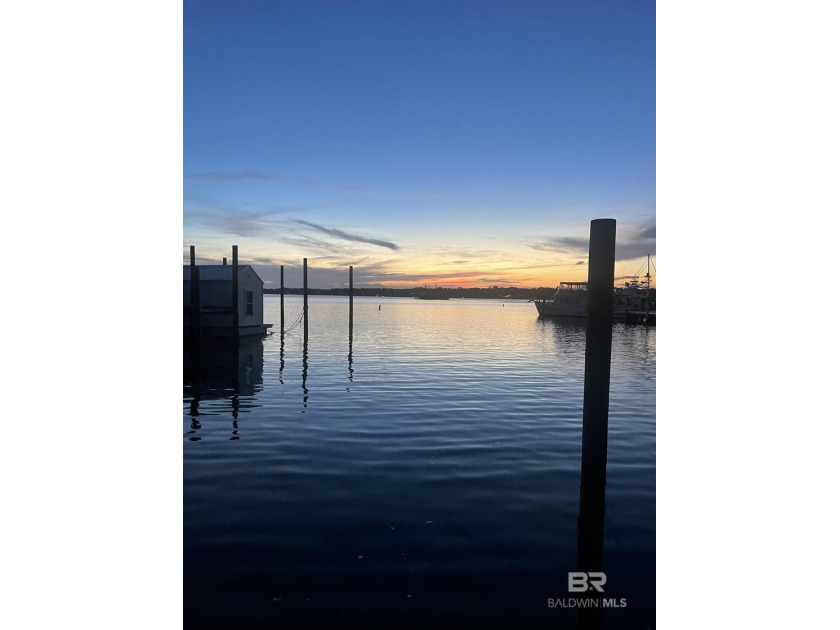 Incredible price for a fully updated coastal retreat! Unit 122 - photo 47