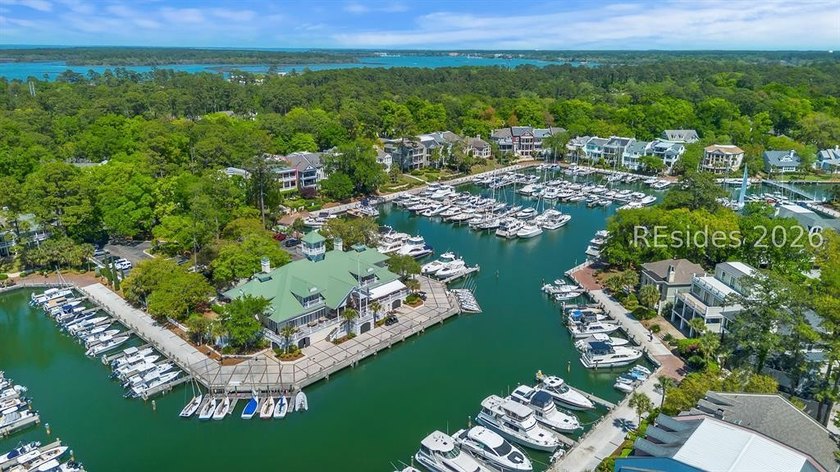 Harbourfront elegance in Windmill Harbour. Positioned on two - photo 3