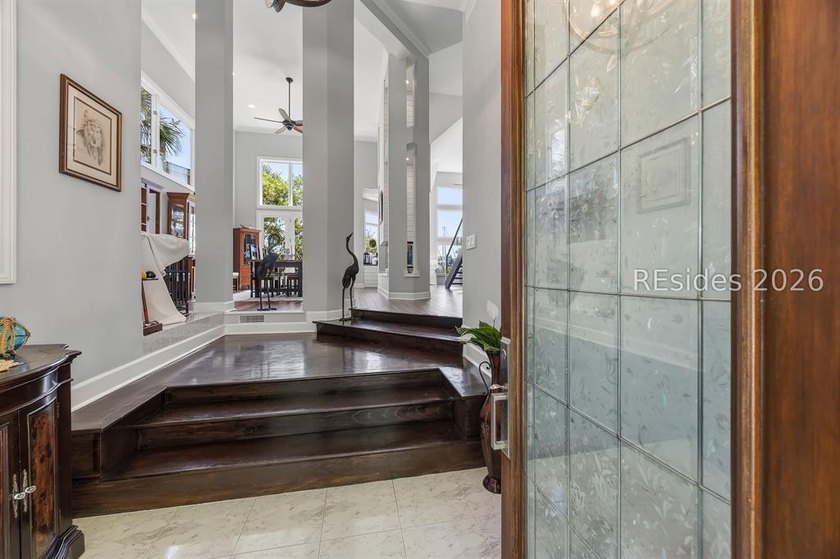 Harbourfront elegance in Windmill Harbour. Positioned on two - photo 6
