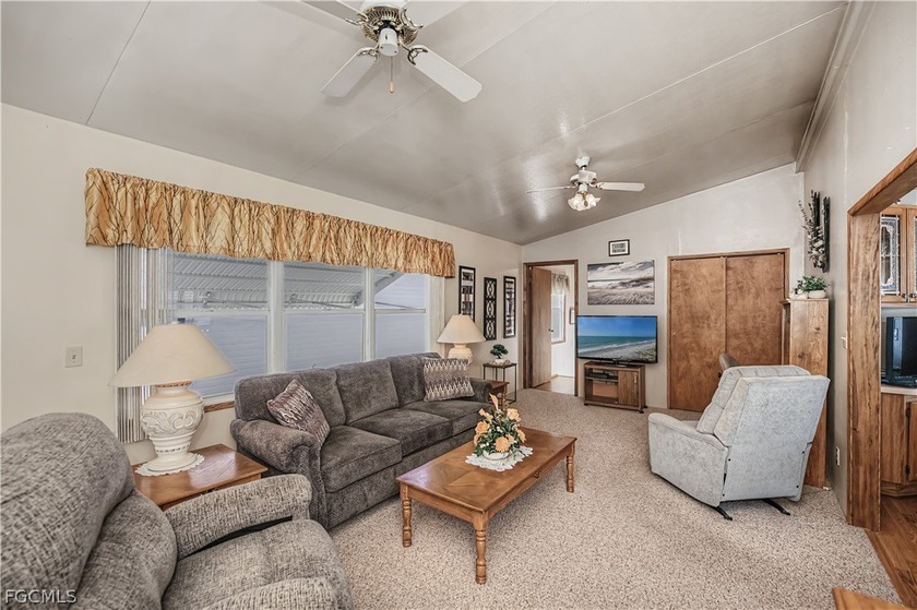 Just Reduced !!!!! Located in **Fountain View RV Resort**, a - photo 3