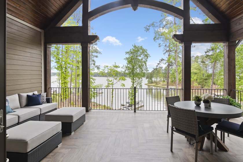 Welcome to your dream lake house at Horseshoe Bend in Reynolds - photo 11