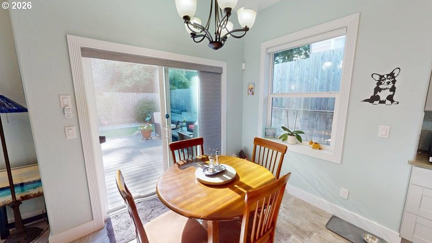 Beautifully maintained single level home featuring vaulted - photo 10