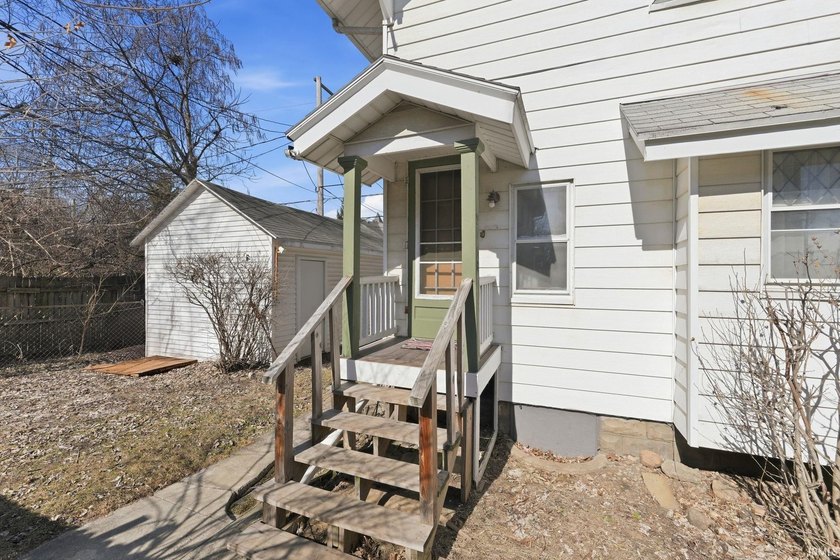 *Great investment opportunity with this well-maintained duplex - photo 7