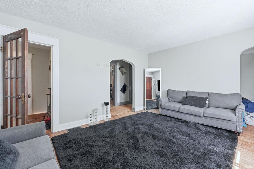*Great investment opportunity with this well-maintained duplex - photo 8