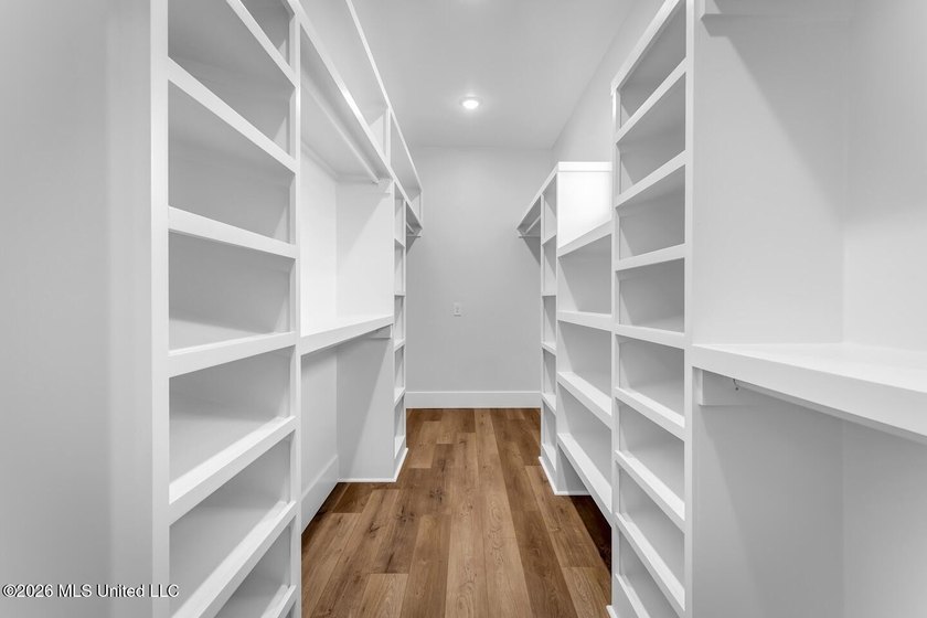 Luxury doesn't have to mean more square footage. This nearly-new - photo 17