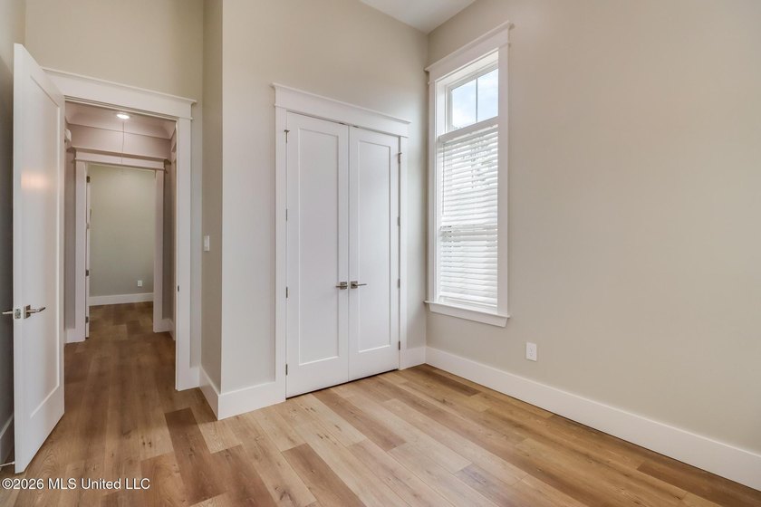 Luxury doesn't have to mean more square footage. This nearly-new - photo 27