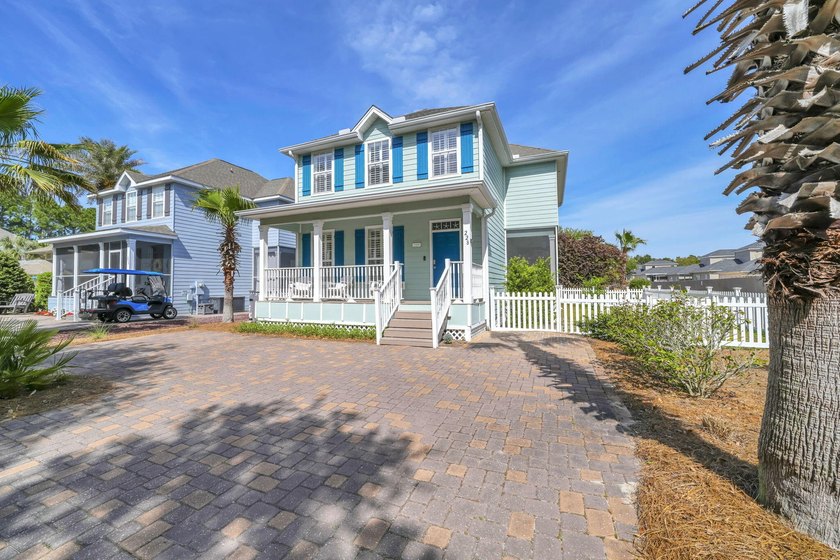 Charming beach house a 1/2 mile from the beach and just steps - photo 8