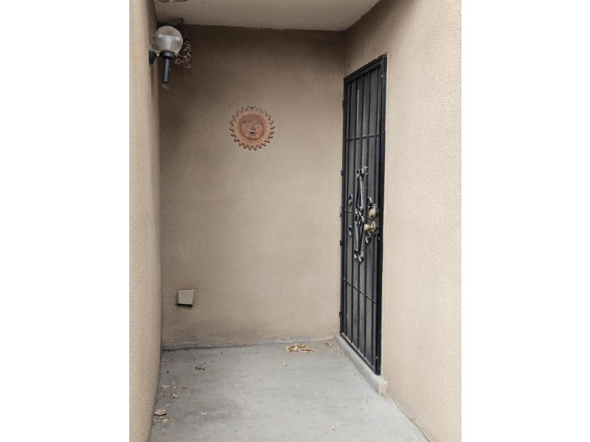 Rare opportunity to own one of the few townhomes in the - photo 3