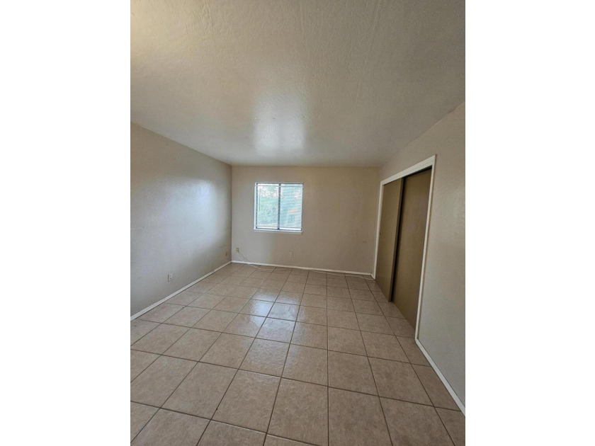 Rare opportunity to own one of the few townhomes in the - photo 8