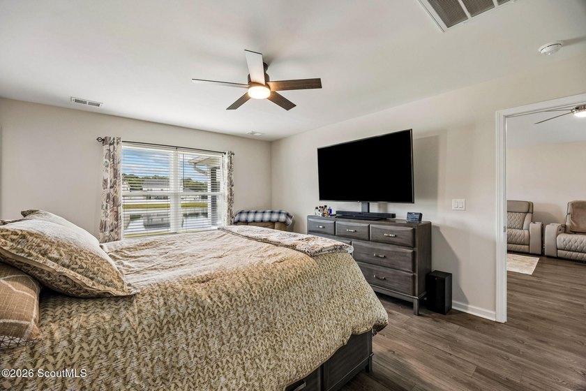 Built in 2023, beautifully maintained, and serving up pond views - photo 18
