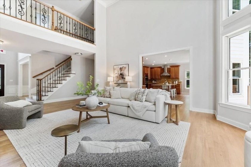 Welcome home to this stunning brick traditional nestled in the - photo 22