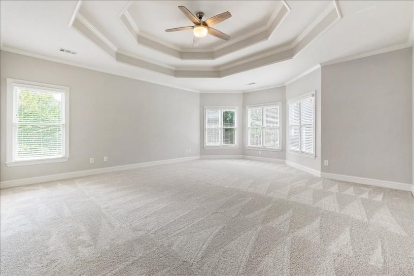 Welcome home to this stunning brick traditional nestled in the - photo 39