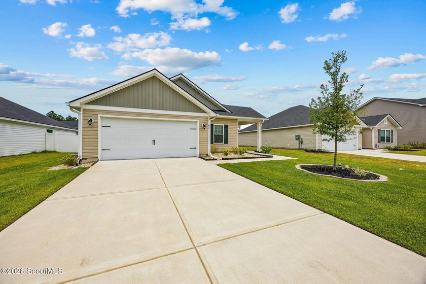 Built in 2023, beautifully maintained, and serving up pond views - photo 50