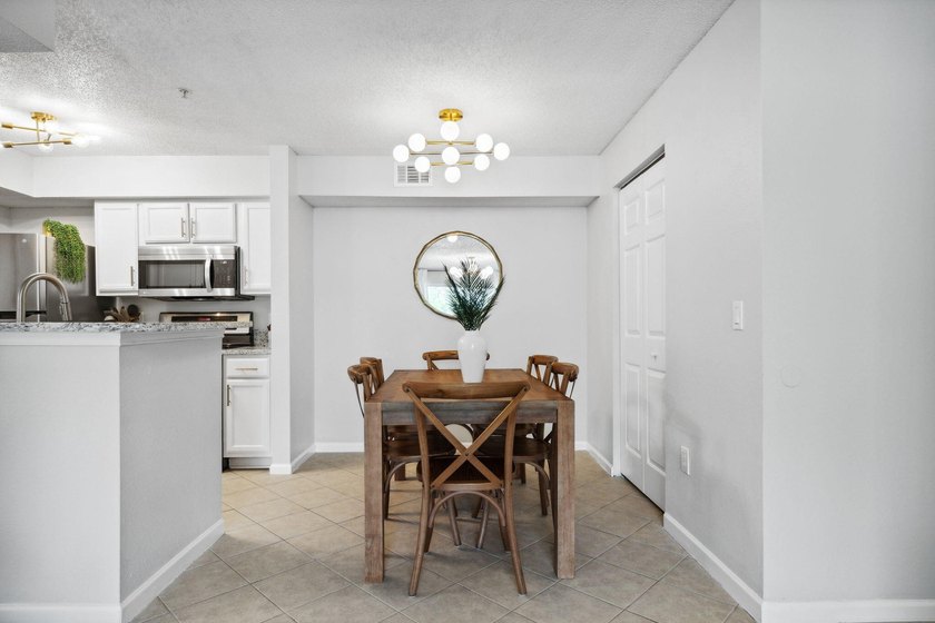 Looking for a turnkey getaway in Destin? This fully furnished - photo 5