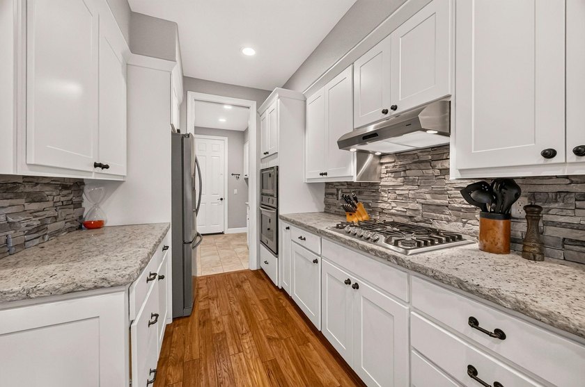 Experience mountain-lake living at its finest in this - photo 14