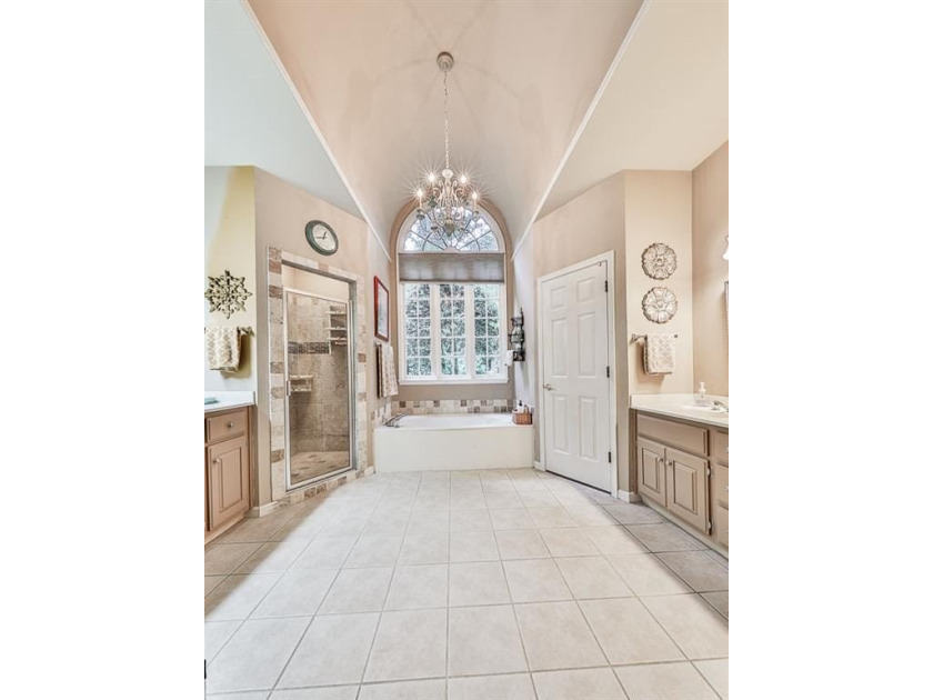 Nestled in the highly sought-after Eagle Watch community in - photo 25