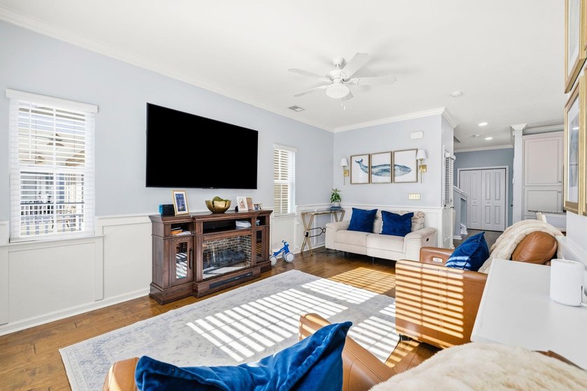 This beautifully appointed home offers 3 bedrooms and 2.5 baths - photo 9