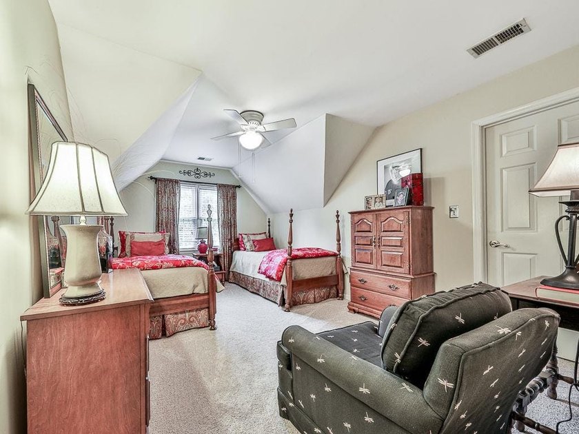 Nestled in the highly sought-after Eagle Watch community in - photo 34