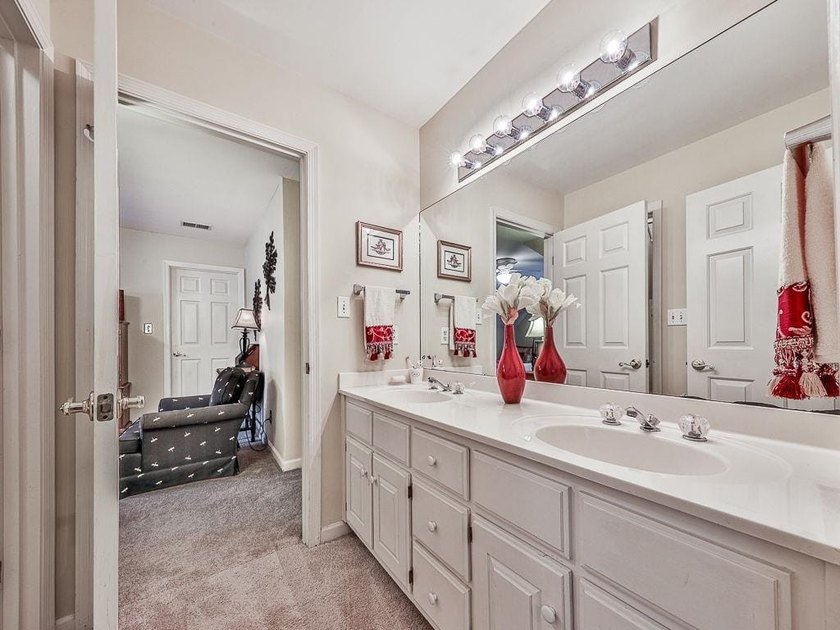 Nestled in the highly sought-after Eagle Watch community in - photo 36