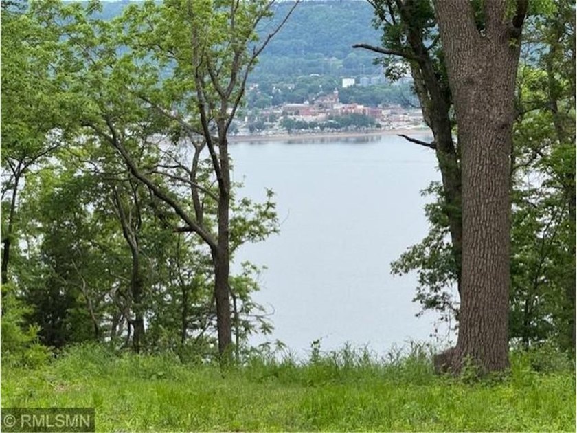 WOW! A rare 10 acre elevated wooded lot with 180 degree views of - photo 12