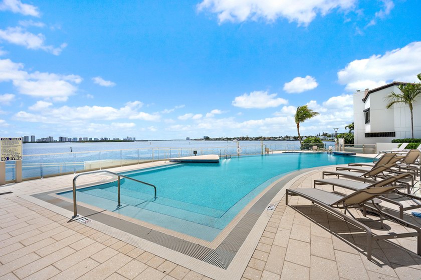 Unlock the potential in this spacious 2-bedroom residence at - photo 17