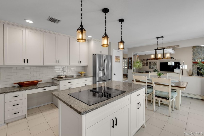 Welcome to this exceptional new-to-market residence nestled on - photo 9