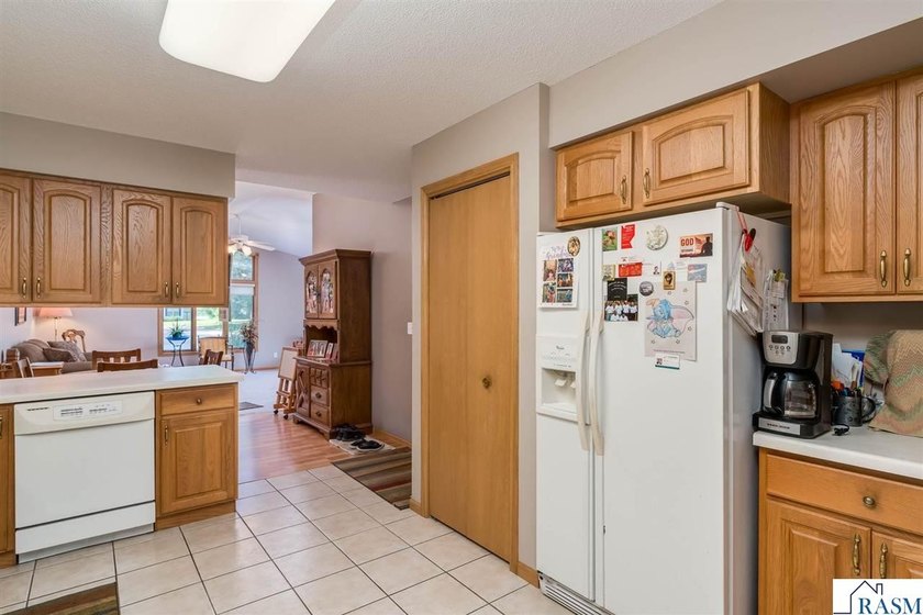 2320 Hoffman Path - photo 12