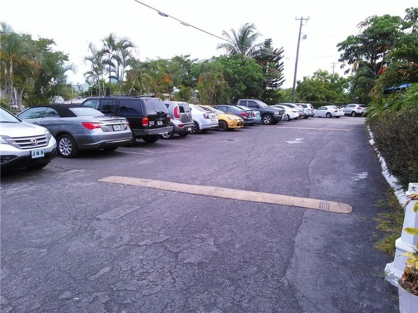 65000 cars a day on Sunrise Blvd., future re development - photo 5