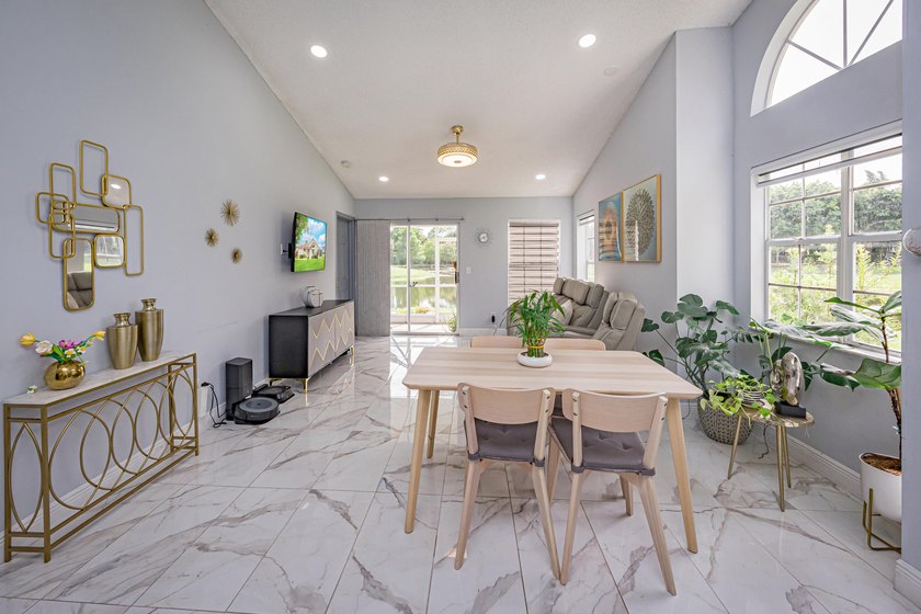 Welcome to a beautifully updated 2-bedroom, 2-bathroom home - photo 13