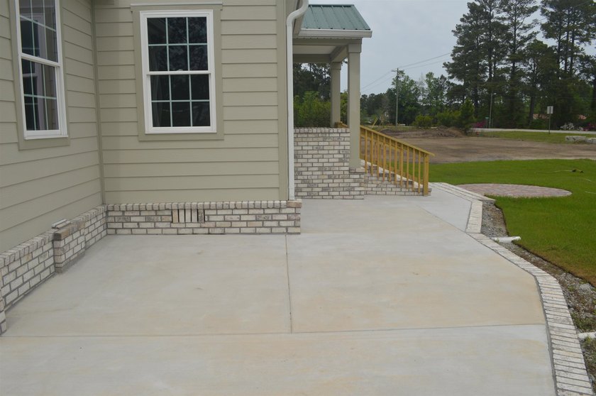 This home has been completely above and beyond remodeled - photo 4