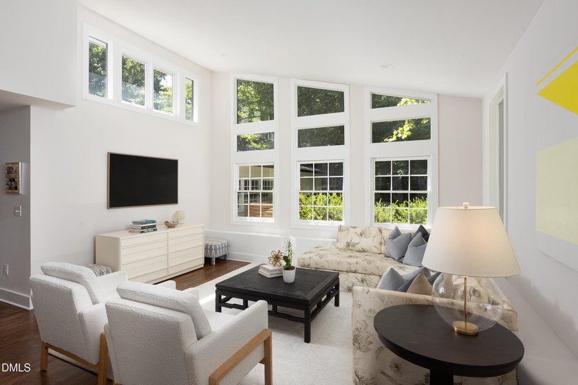 60 Kimberly is a beautiful luxury home in Hope Valley that - photo 16