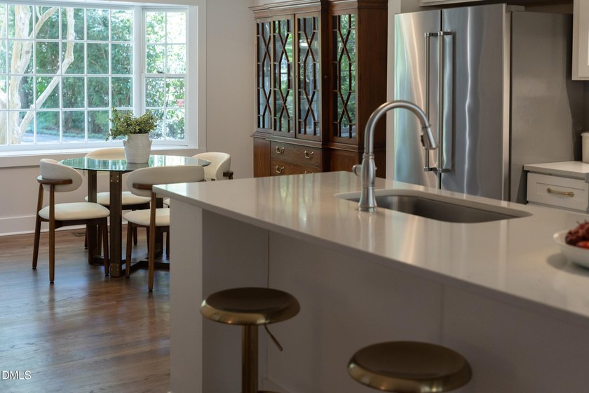 60 Kimberly is a beautiful luxury home in Hope Valley that - photo 28