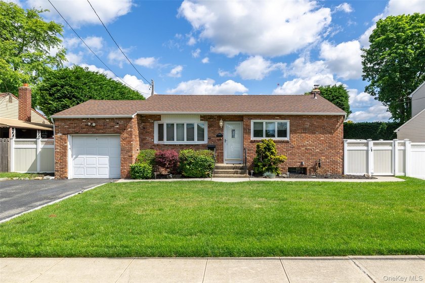 Welcome to this charming 3 Bedroom Ranch nestled in the heart of - photo 2