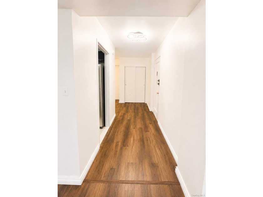 Welcome to 1010 Sherman Avenue, a well-maintained co-op building - photo 2