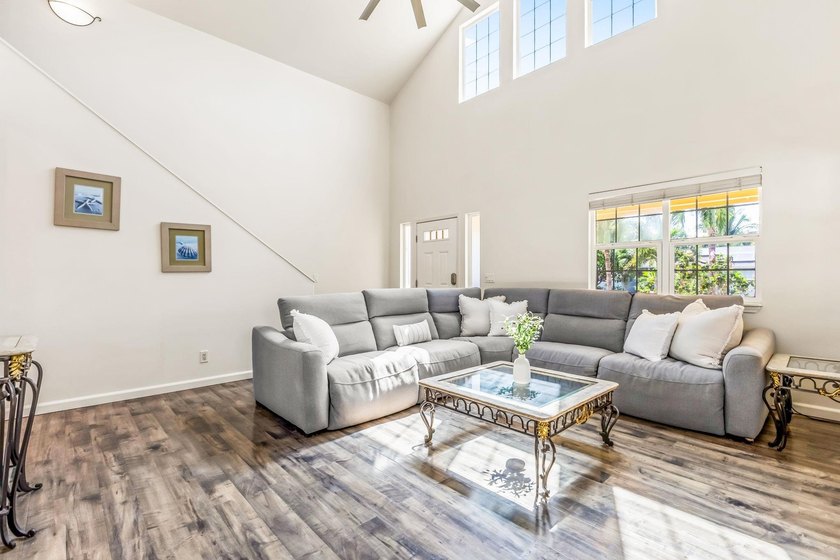 OFFERED BELOW APPRAISED VALUE. Welcome to 206 Oluea Circle, a - photo 5