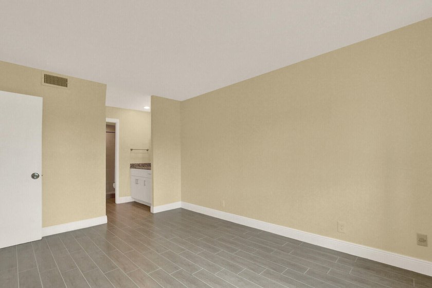 Welcome to this very nice one-bedroom, one-and-a-half-bath - photo 18