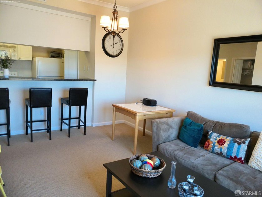 Fabulous Luxury Montecito Condo - Downtown Walnut Creek living - photo 20