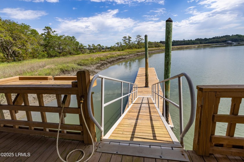 Tucked within one of Beaufort's most sought-after deepwater - photo 21