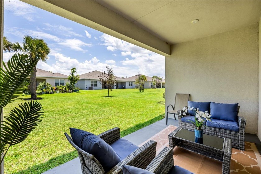 Welcome to this charming 3-bedroom, 2-bath villa in Avalon - photo 29