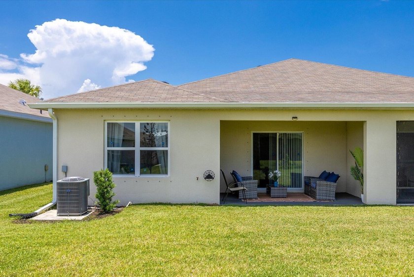 Welcome to this charming 3-bedroom, 2-bath villa in Avalon - photo 31