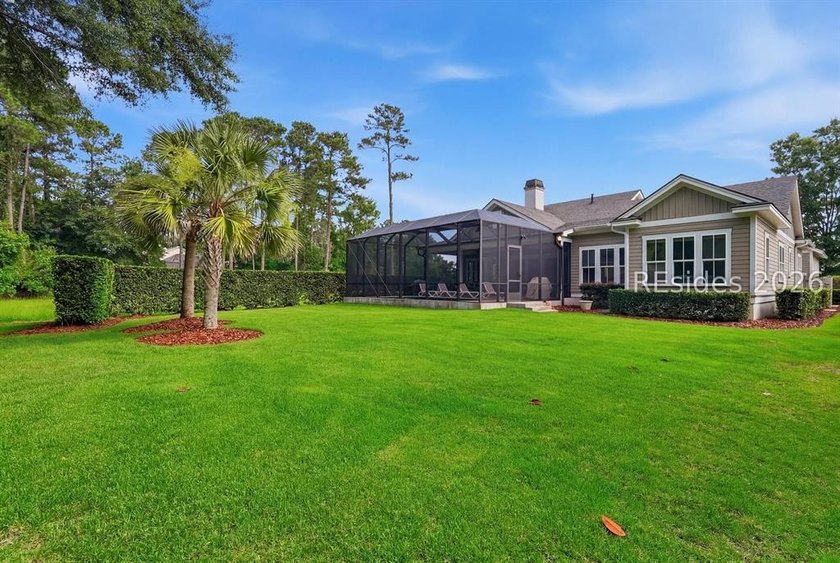 Custom-built by Shoreline Construction in 2018, this beautifully - photo 33