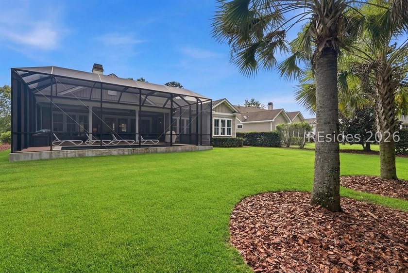 Custom-built by Shoreline Construction in 2018, this beautifully - photo 35