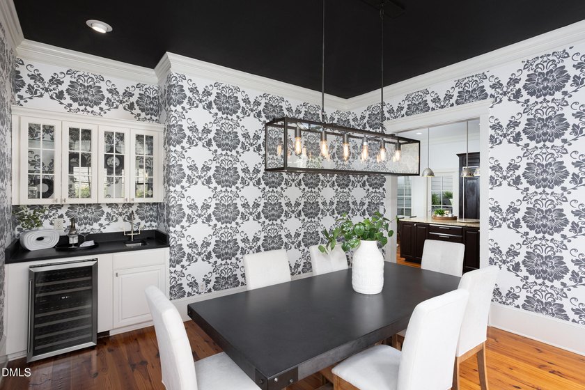 Exquisite Hope Valley residence gracefully set on a beautifully - photo 14